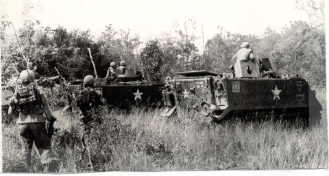 Trapazoid 3RD PLATOON getting ready to move into contact area, Nov 67